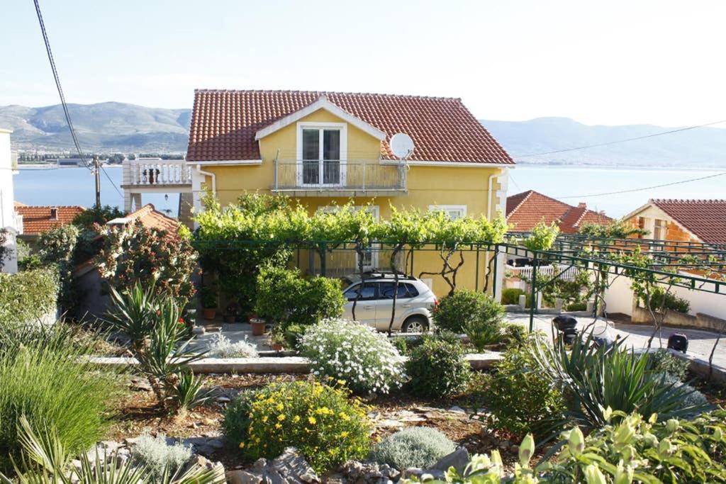 Karmen 2 Apartment Trogir